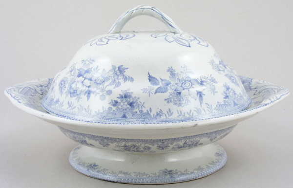 Comport with Cover c1870